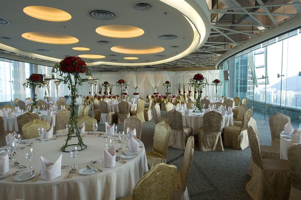 Nina Hotel Tsuen Wan West Hongkong Eksteriør billede The Wedding Hall