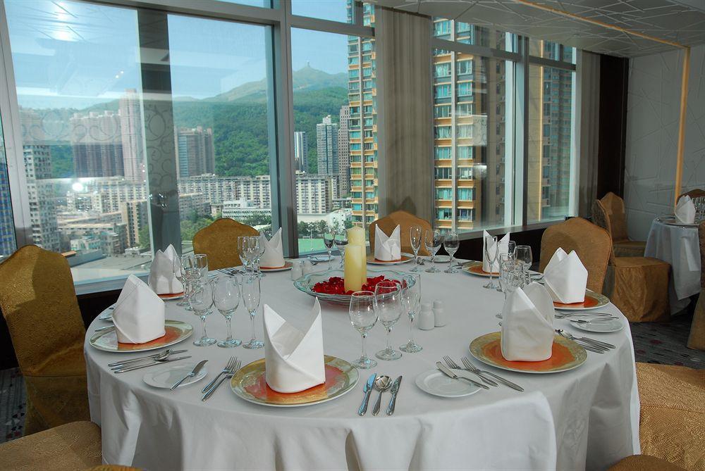 Nina Hotel Tsuen Wan West Hongkong Eksteriør billede A table set for a formal dinner