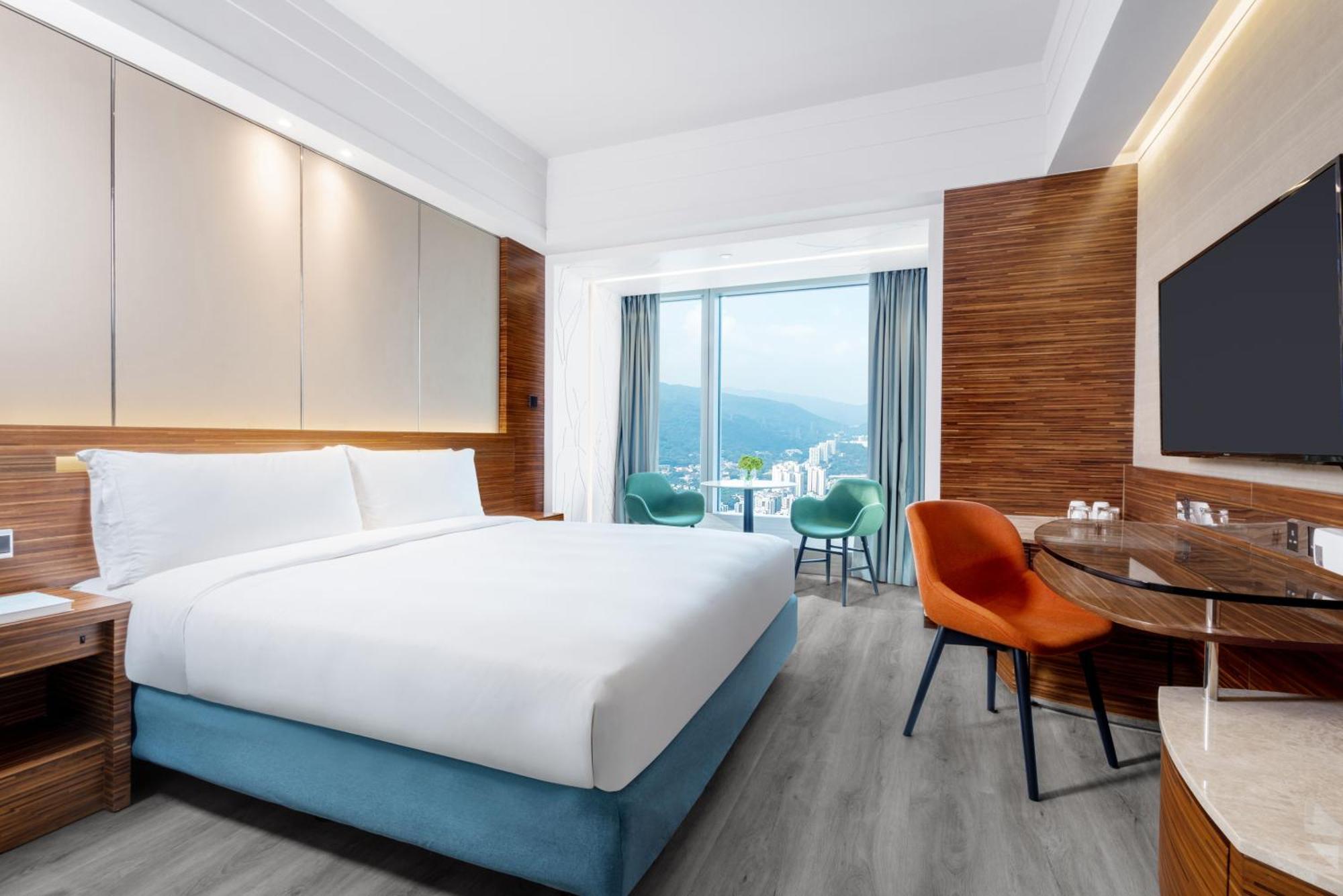 Nina Hotel Tsuen Wan West Hongkong Eksteriør billede Deluxe Room