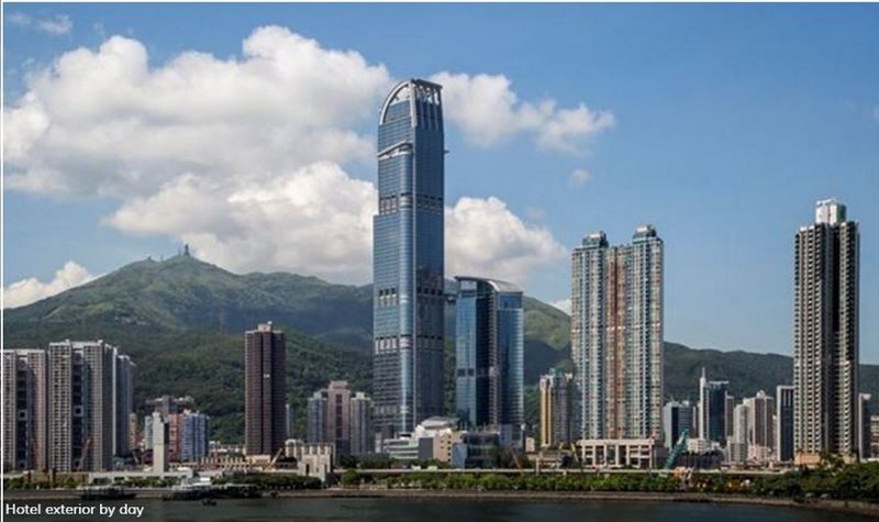 Nina Hotel Tsuen Wan West Hongkong Eksteriør billede View of the complex from Victoria Harbour