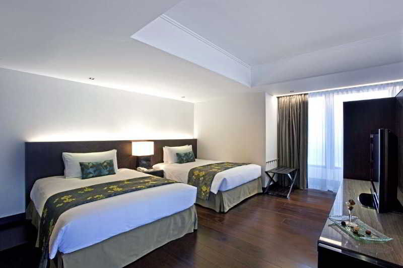 Nina Hotel Tsuen Wan West Hongkong Eksteriør billede Deluxe Room